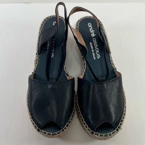 Andre Assous Charcoal Leather Espadrille Wedges Sz 7 Spain